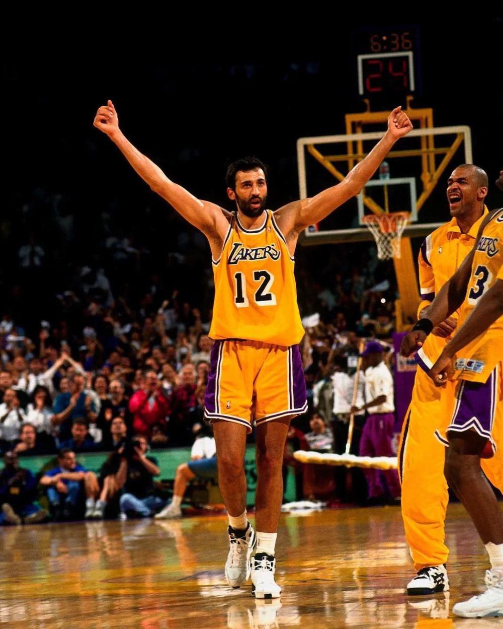 九游体育怎么买球关于风云突变纽卡斯尔今晨伤情更新尼斯清晨防线松动，网友：今晨萨克拉门托国王备战亚冠的信息